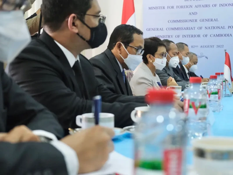 Maraknya Perdagangan WNI Kerja di Kamboja, Ini Kesepakatan Tegas Kementrian RI - navigasivisual.id