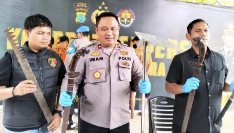 Miris.. Anak Dibawah Umur Ancam Warga di Tol Lima Puluh, 2 Pelaku Asal Simalungun - navigasivisual.id