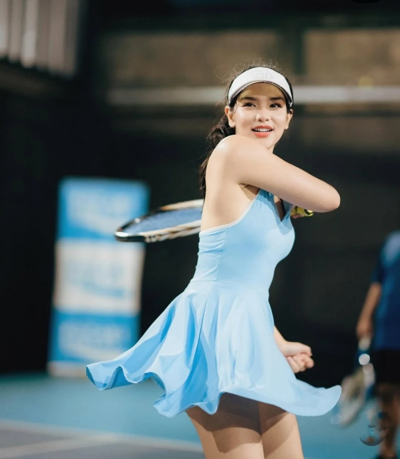 Davina Karamoy Menegaskan Cantik dan Berkarir Bukan Jaminan Mulus Dalam Hubungan Asmara - navigasivisual.id