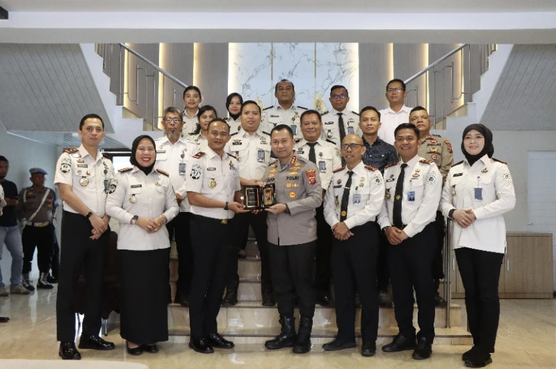 Silaturahmi Ka.UPT Pemasyarakatan Medan dengan Kapolrestabes Medan Perkuat Sinergitas Keamanan - navigasivisual.id