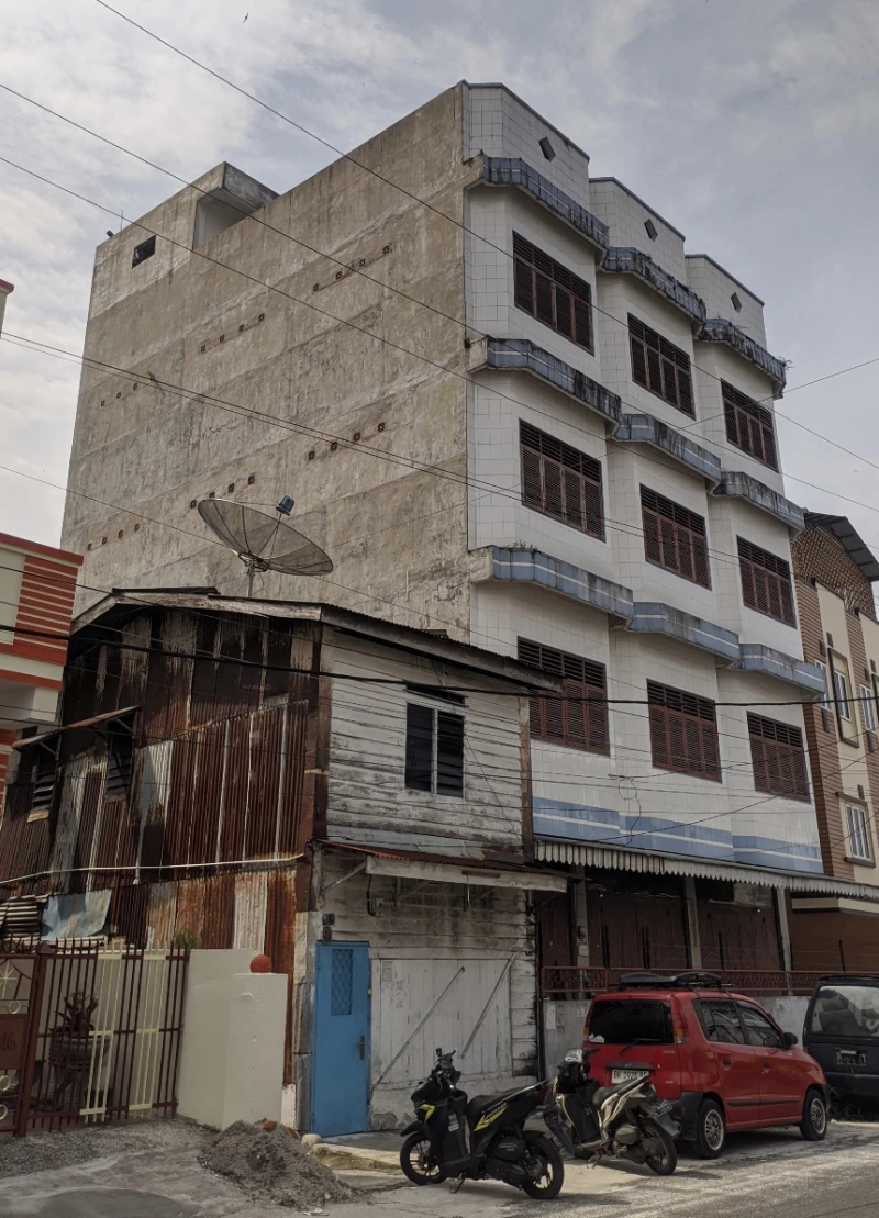 Lemahnya Penegakan Terhadap Aktivitas Gedung Penangkaran Sarang Walet, Masyarakat Siantar Mengaku Resah - NavigasiVisual